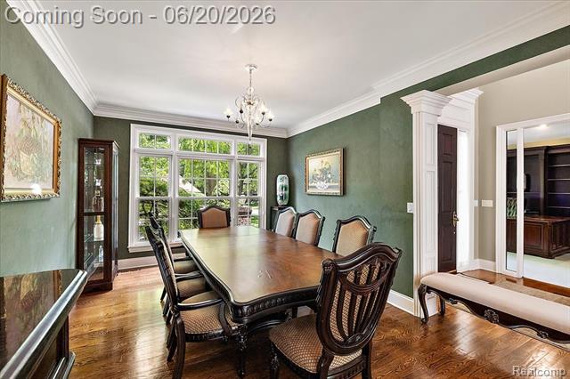 Builiding view nine for 5022 Lone Pine, Bloomfield Hills, MI. 48302
