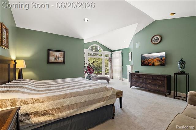 Builiding view twenty three for 5022 Lone Pine, Bloomfield Hills, MI. 48302