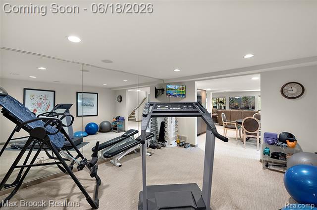 Builiding view twenty eight for 4872 Cliffside, West Bloomfield, MI. 48323