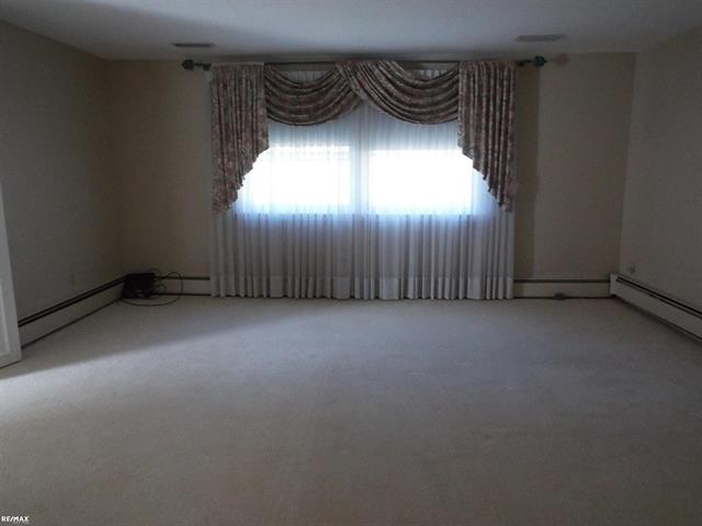 Builiding view thirteen for 5008 Kings Gate Way, Bloomfield Hills, MI. 48302
