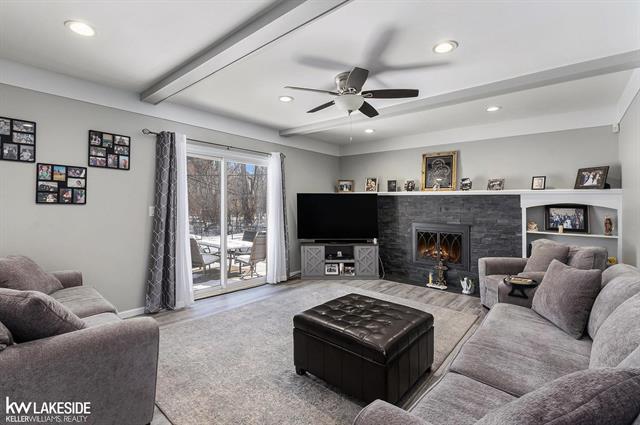 Builiding view eight for 3500 Ardmore, Troy, MI. 48083