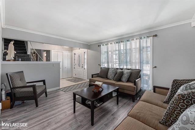 Builiding view seven for 3500 Ardmore, Troy, MI. 48083