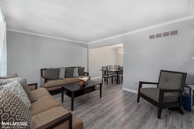 Builiding view six for 3500 Ardmore, Troy, MI. 48083