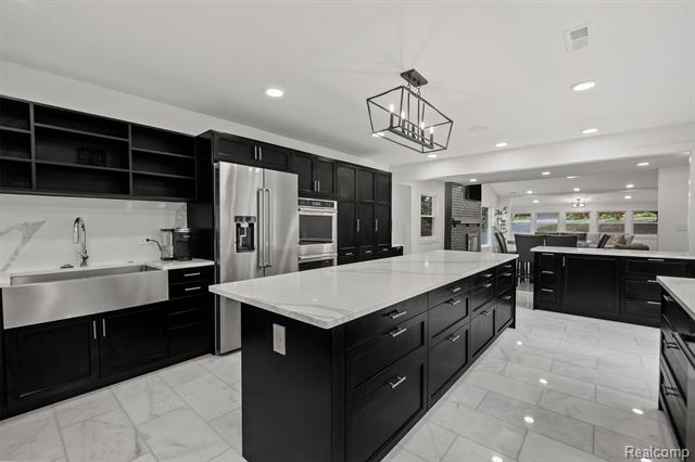 Builiding view six for 4535 Grindley, Bloomfield Hills, MI. 48302
