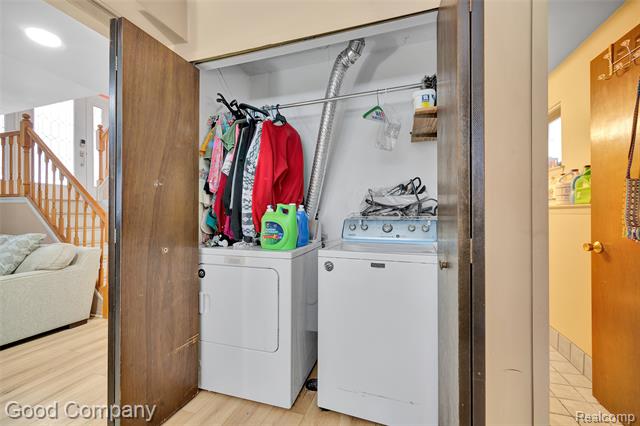 Builiding view twenty one for 2711 Winter, Troy, MI. 48083