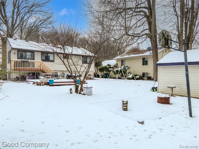 Builiding view twenty six for 2711 Winter, Troy, MI. 48083