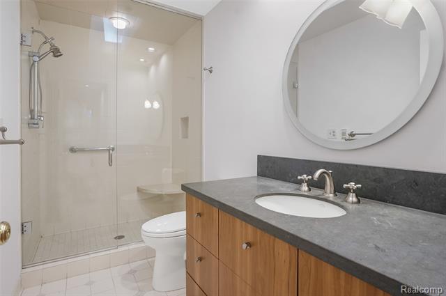 Builiding view twenty two for 4154 Nearbrook, Bloomfield Hills, MI. 48302