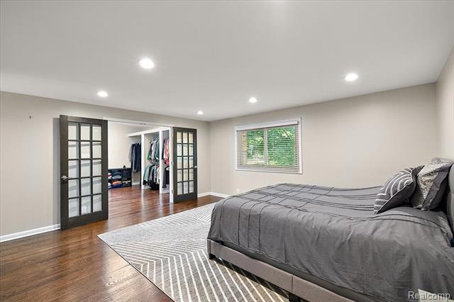 Builiding view eleven for 4409 W Orchard Hill, Bloomfield Hills, MI. 48304