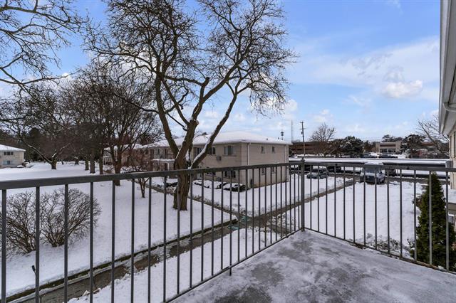 Builiding view thirty two for 4113 Telegraph, Bloomfield Hills, MI. 48302