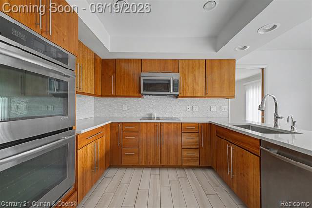 Builiding view ten for 4231 Windridge, West Bloomfield, MI. 48323