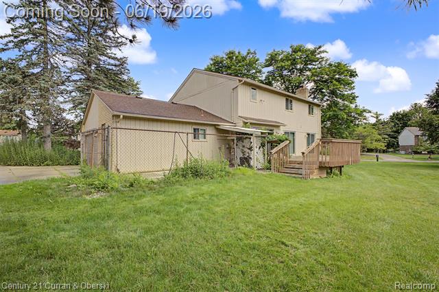 Builiding view thirty seven for 4231 Windridge, West Bloomfield, MI. 48323