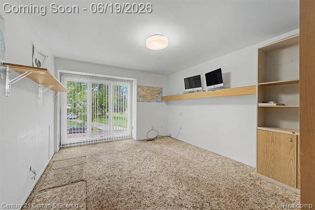Builiding view twenty for 4231 Windridge, West Bloomfield, MI. 48323