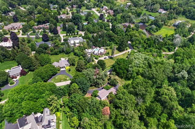 Builiding view eleven for 321 Barden, Bloomfield Hills, MI. 48304