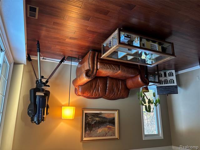 Builiding view eight for 4111 Seymour, Troy, MI. 48098