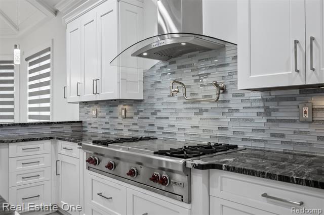 Builiding view fourteen for 1343 Orchard Ridge, Bloomfield Hills, MI. 48304