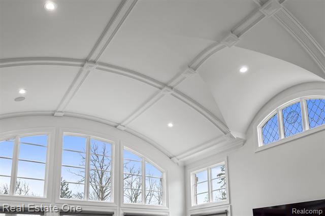 Builiding view ten for 1343 Orchard Ridge, Bloomfield Hills, MI. 48304