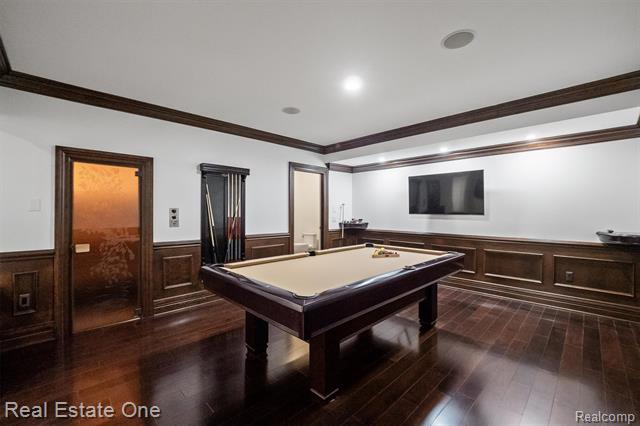 Builiding view thirty five for 1343 Orchard Ridge, Bloomfield Hills, MI. 48304