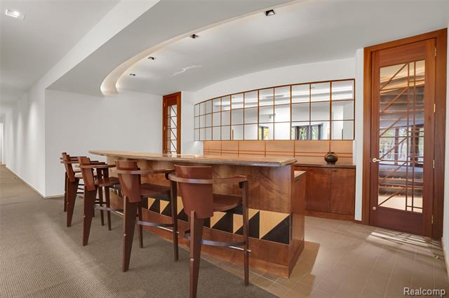 Builiding view fifty seven for 1335 Trowbridge, Bloomfield Hills, MI. 48304