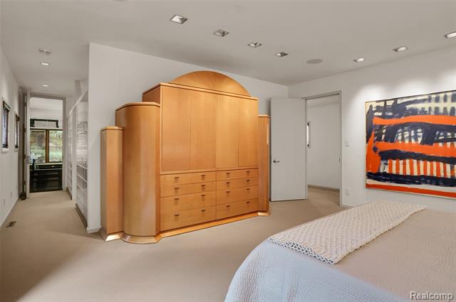 Builiding view forty one for 1335 Trowbridge, Bloomfield Hills, MI. 48304