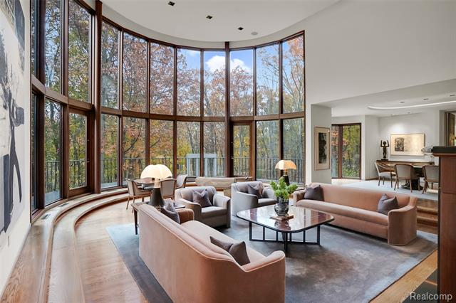 Builiding view ten for 1335 Trowbridge, Bloomfield Hills, MI. 48304