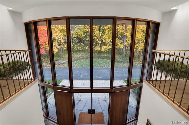 Builiding view thirty five for 1335 Trowbridge, Bloomfield Hills, MI. 48304