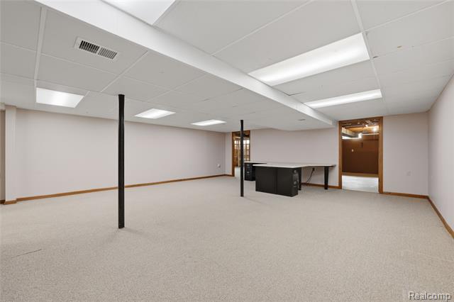 Builiding view thirty for 640 Longfellow, Troy, MI. 48085