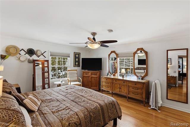 Builiding view fifteen for 3873 Top View, Bloomfield Hills, MI. 48304