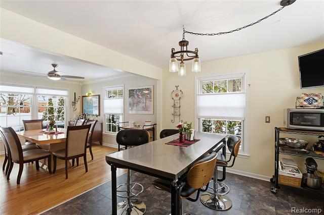 Builiding view seven for 3873 Top View, Bloomfield Hills, MI. 48304