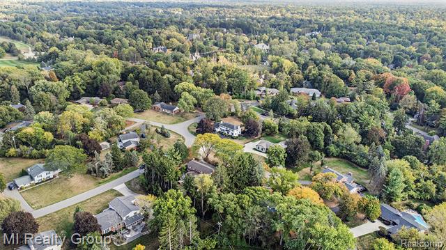 Builiding view forty five for 3797 Burning Tree, Bloomfield Hills, MI. 48302