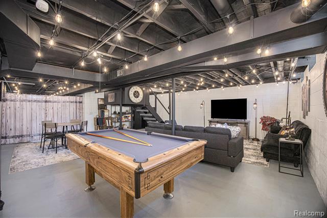 Builiding view twenty for 4151 Cambridge Crescent, Troy, MI. 48085