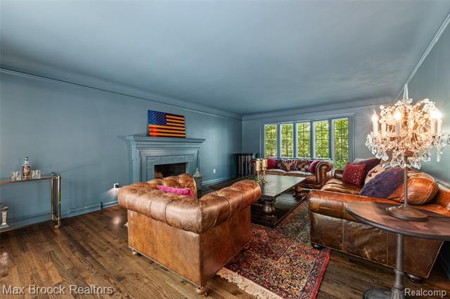 Builiding view fourteen for 433 Whippers In, Bloomfield Hills, MI. 48304