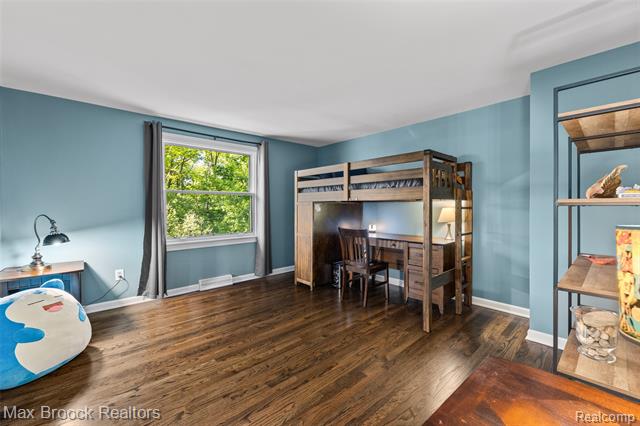 Builiding view twenty three for 433 Whippers In, Bloomfield Hills, MI. 48304