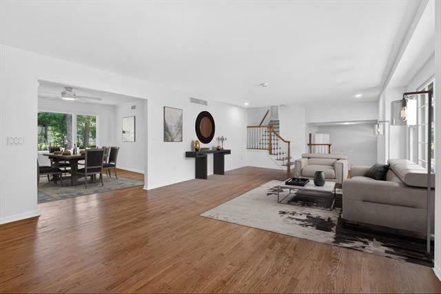 Builiding view eleven for 2049 Shore Hill, West Bloomfield, MI. 48323