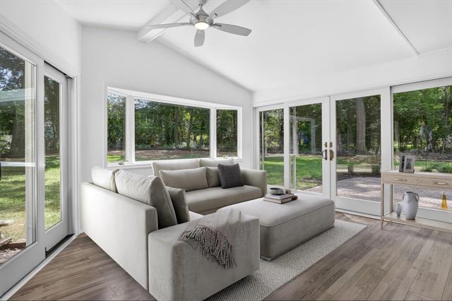 Builiding view twelve for 2049 Shore Hill, West Bloomfield, MI. 48323