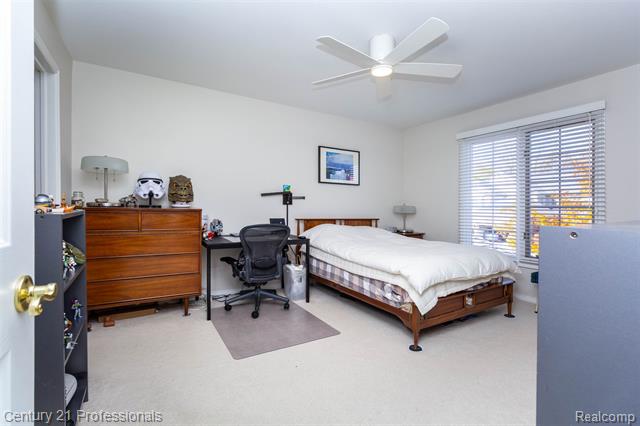 Builiding view twenty seven for 207 Harrington, Troy, MI. 48098