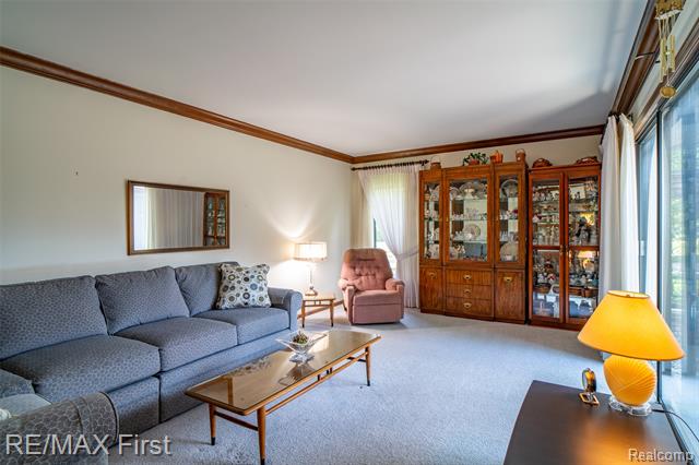 Builiding view twenty four for 5097 Collington, Troy, MI. 48098