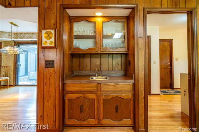Builiding view twenty three for 5097 Collington, Troy, MI. 48098