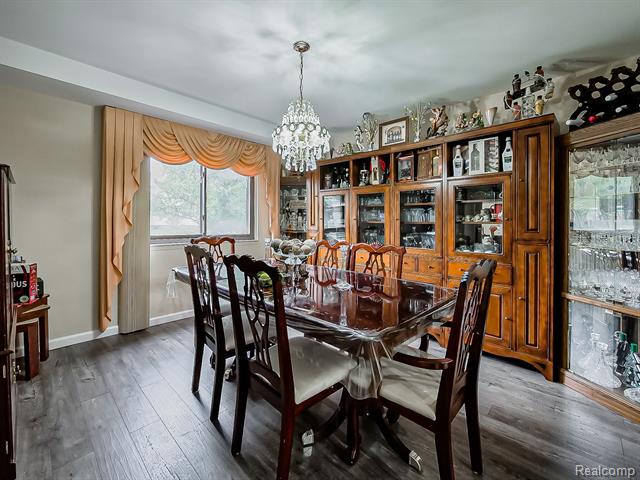 Builiding view eight for 5152 Bayside, Troy, MI. 48098