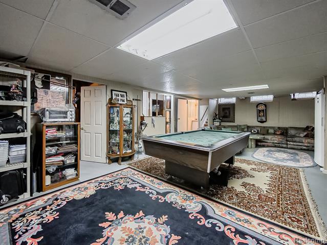 Builiding view thirty six for 5152 Bayside, Troy, MI. 48098