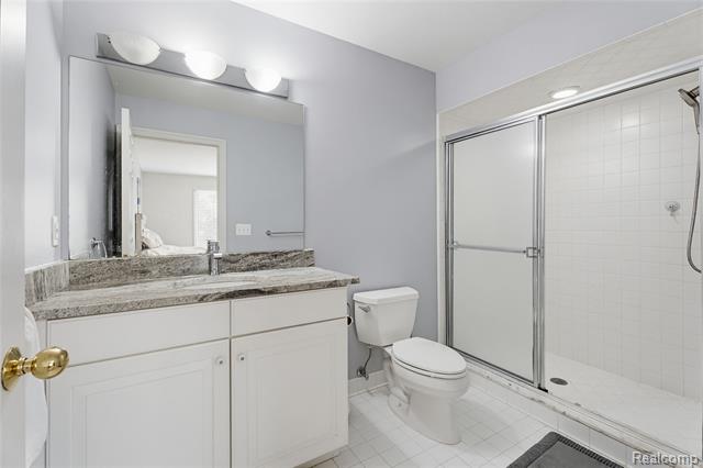 Builiding view fifty one for 5173 Serena, Troy, MI. 48098