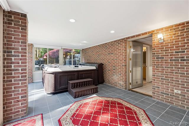 Builiding view seventy one for 5173 Serena, Troy, MI. 48098