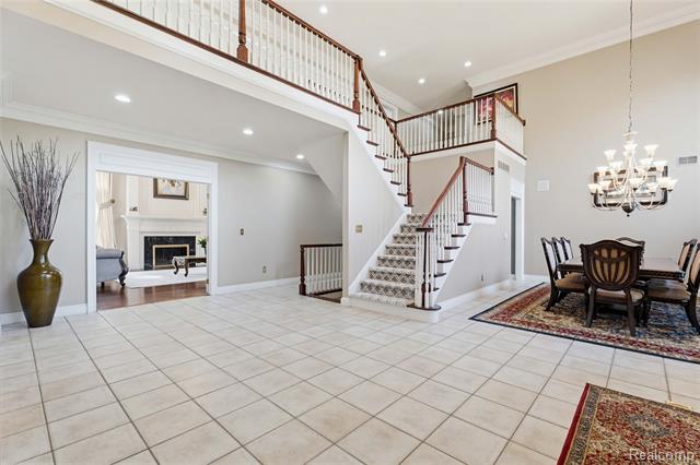 Builiding view six for 5173 Serena, Troy, MI. 48098