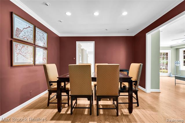 Builiding view eighteen for 2620 Wendover, Bloomfield Hills, MI. 48302