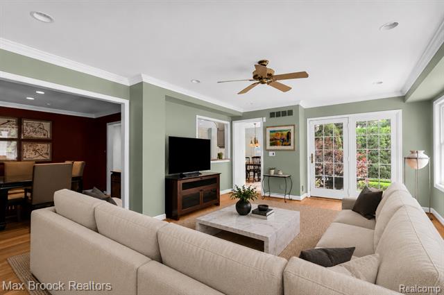 Builiding view fifteen for 2620 Wendover, Bloomfield Hills, MI. 48302