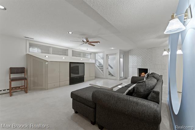 Builiding view forty four for 363 Sycamore, Bloomfield Hills, MI. 48302