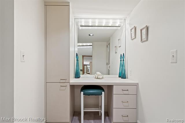 Builiding view forty nine for 363 Sycamore, Bloomfield Hills, MI. 48302