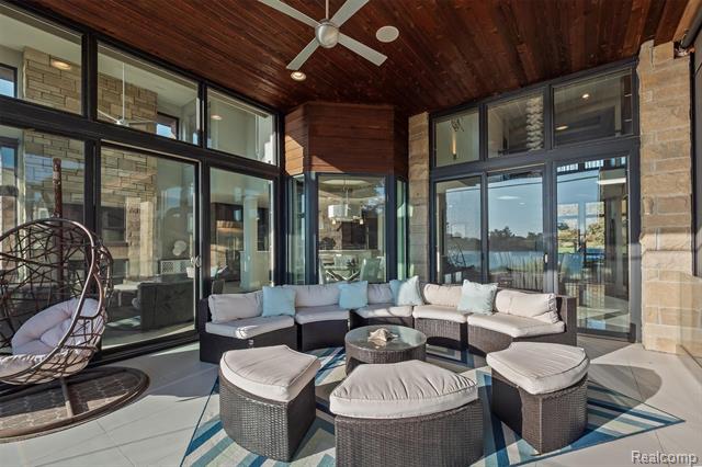 Builiding view fifty four for 2657 Turtle Shores, Bloomfield Hills, MI. 48302