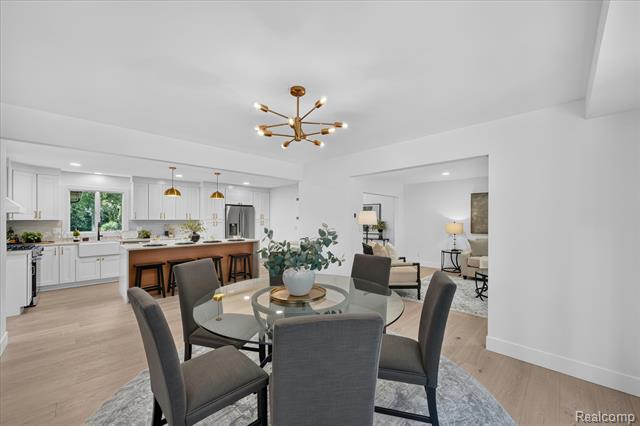 Builiding view fourteen for 756 Great Oaks, Bloomfield Hills, MI. 48304