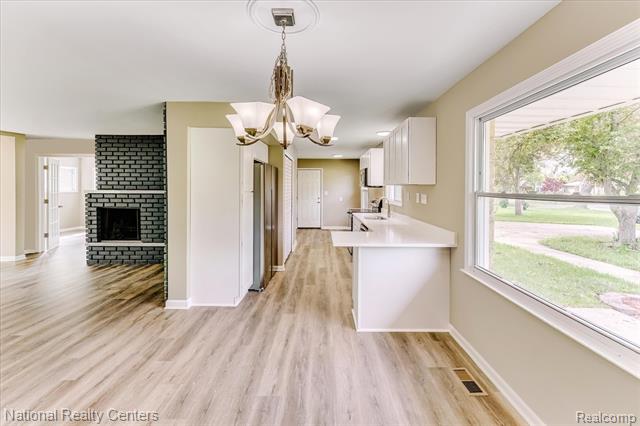 Builiding view eleven for 2365 Middlebelt, West Bloomfield, MI. 48324