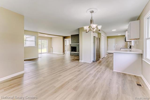 Builiding view five for 2365 Middlebelt, West Bloomfield, MI. 48324